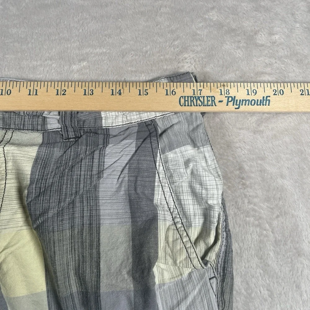 Vintage 90s OP Ocean Pacific Shorts 34 Men's Yellow/Gray Plaid Skater Grunge Y2K